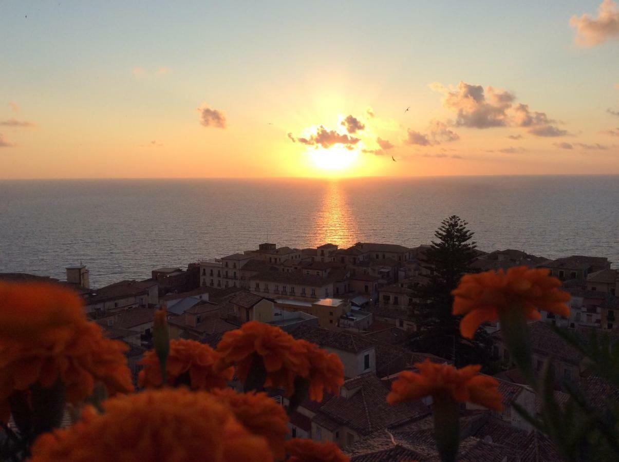 Il Terrazzo Su Pizzo Lejlighed Eksteriør billede