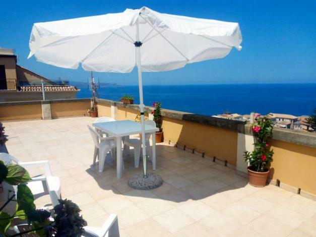 Il Terrazzo Su Pizzo Lejlighed Eksteriør billede